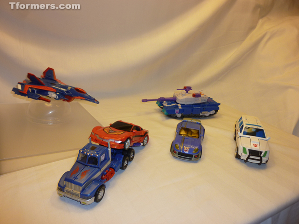 Botcon 2012 Invasion Box Set Group Shot  (8 of 56)